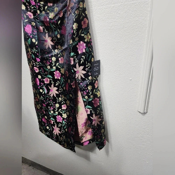 Lulu's Make a Move Black Satin Floral Jacquard Strapless Midi Dress Party - Picture 7 of 10